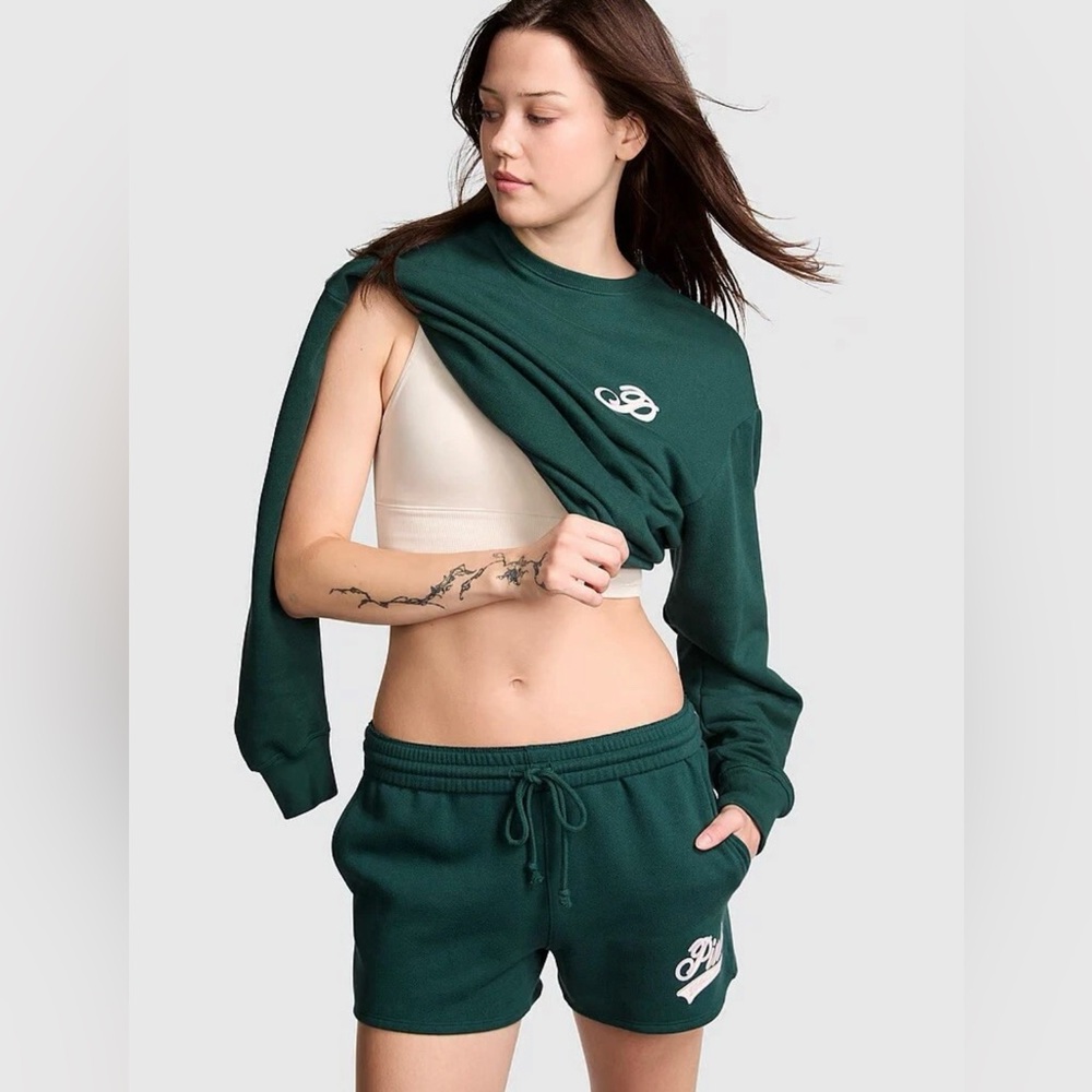 VS Pink Limited Edition Ivy Fleece Shorts Forrest Green XL